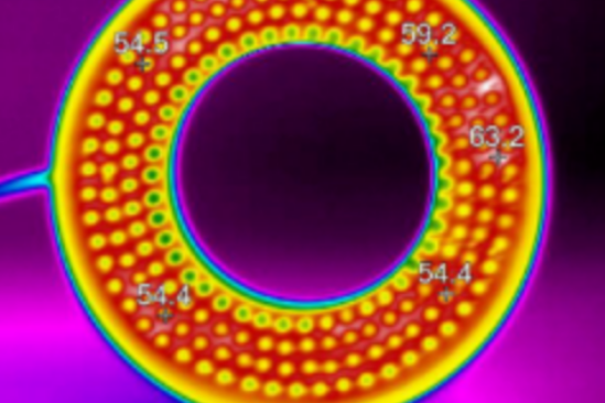 红外热像仪检测车灯