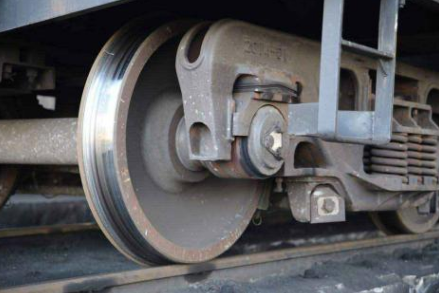 火车轮毂实物图