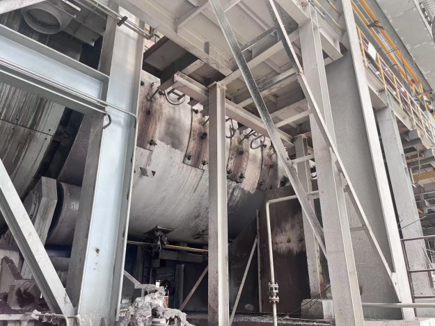 NGL炉外壁温度监测系统